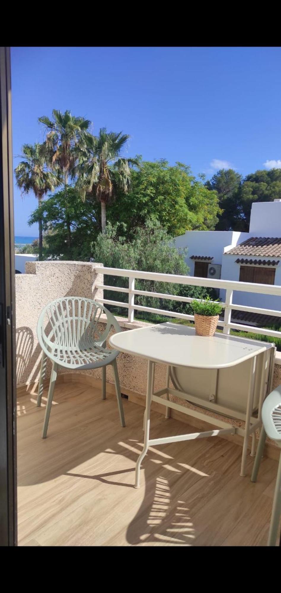 Neu renoviertes Strandappartment mit Meerblick Alcossebre Extérieur photo